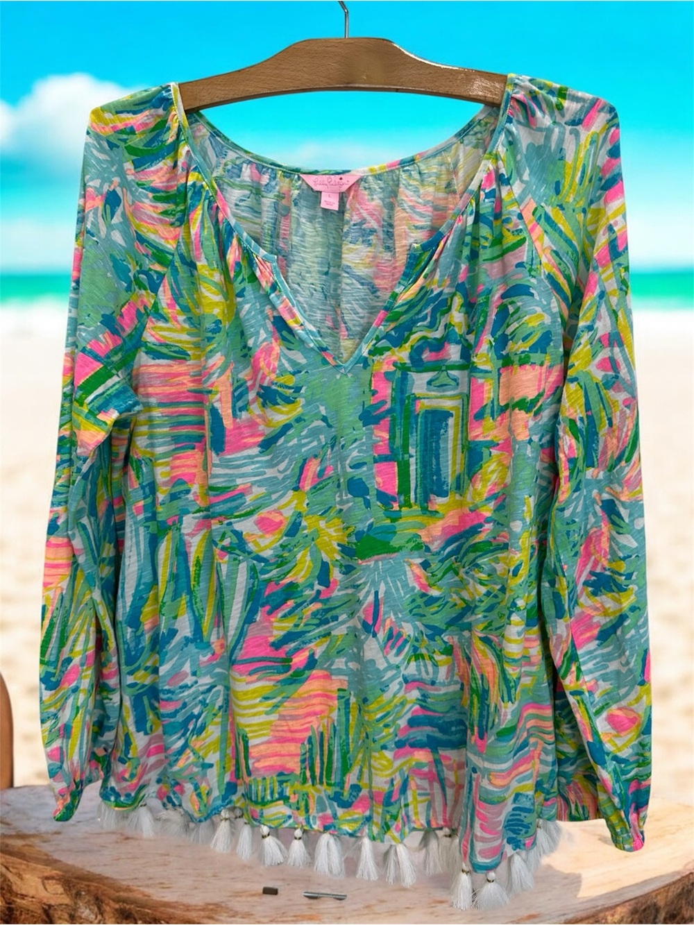 Lilly Pulitzer VNeck Linzy Tassel TunicBlouse Large EUC